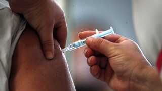 Covivac: Η Ρωσία θα καταχωρήσει για έγκριση το τρίτο της εμβόλιο στις 20 Φεβρουαρίου