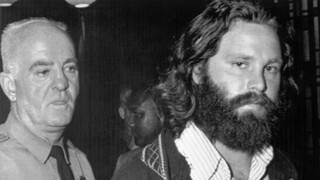 «The Collected Works of Jim Morrison»: Ένα βιβλίο με όλα τα γραπτά του Μόρισον έρχεται τον Ιούνιο