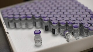 Κορωνοϊός -  Pfizer/BioNTech: Το εμβόλιο ενδέχεται να προλαμβάνει την ασυμπτωματική μετάδοση