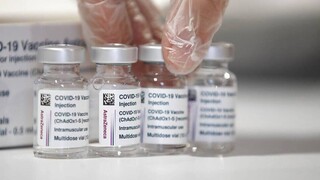 Δερμιτζάκης για AstraZeneca: Η Ελλάδα καλώς συνεχίζει τη χορήγηση του εμβολίου
