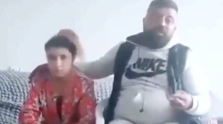 Σάλος στην Τουρκία με βίντεο στο TikTok που δείχνει πατέρα να χαϊδεύει απρεπώς την ανήλικη κόρη του