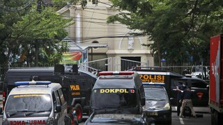 Ινδονησία: Βομβιστική επίθεση αυτοκτονίας έξω από εκκλησία - 10 τραυματίες