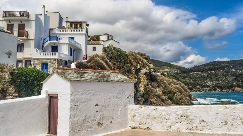 Daily Telegraph: Το ελληνικό νησί - αποκάλυψη και η λίστα με τα 10 δημοφιλέστερα