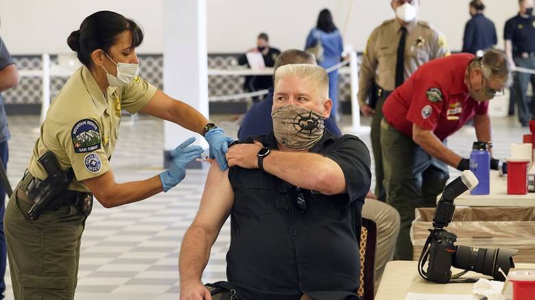 Κορωνοϊός - ΗΠΑ: 4 εκατ. εμβολιασμούς μέσα σε 24 ώρες ανακοίνωσε ο Λευκός Οίκος