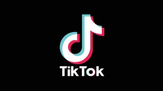 ΤikTok: Η νέα τάση στην ψηφιακή πλατφόρμα στέλνει βιβλία στην κορυφή των best sellers