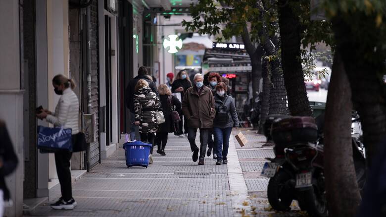 Κυβέρνηση: Αύριο θα εξεταστεί η επανεκκίνηση του λιανεμπορίου σε Θεσσαλονίκη, Πάτρα, Κοζάνη