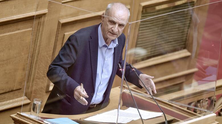 Πολιτική αντιπαράθεση ΝΔ – ΣΥΡΙΖΑ για ανάρτηση του βουλευτή Βαρεμένου στο Facebook