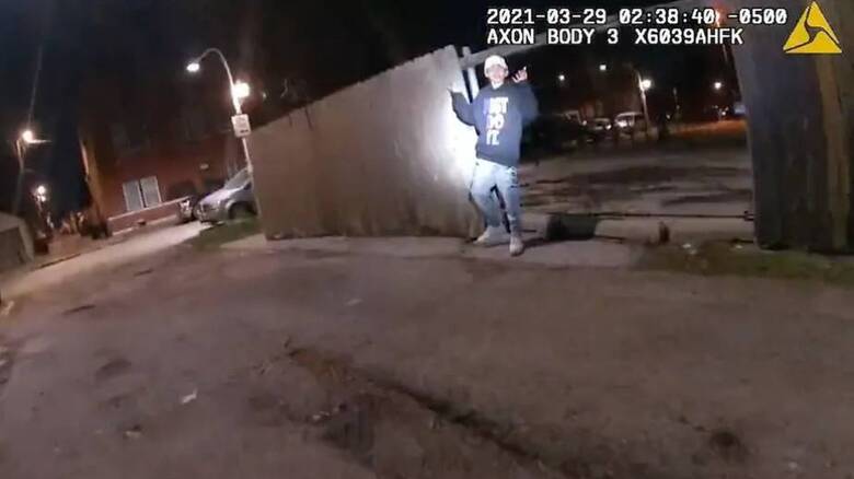 Σικάγο: Στη δημοσιότητα το βίντεο με τον θανάσιμο τραυματισμό του 13χρονου αγοριού από αστυνομικό