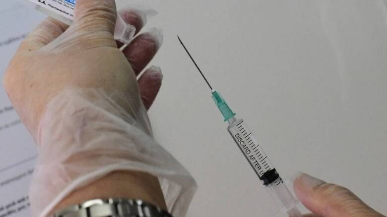 Εξαδάκτυλος: Ο εμβολιασμός μπορεί να αποτρέψει το 4ο κύμα - Ρεαλιστικός ο χάρτης εξόδου