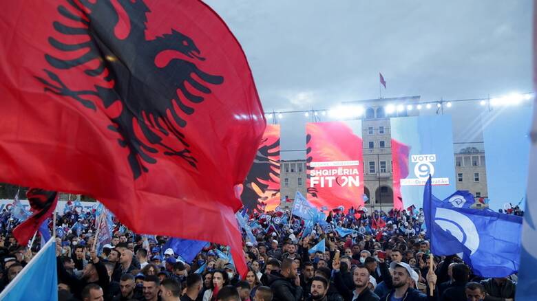 Εκλογές στην Αλβανία: 3,5 εκατ. ψηφοφόροι στις κάλπες