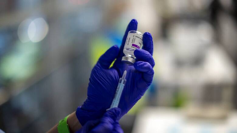 Εμβολιασμός: Ανοίγει σήμερα η πλατφόρμα των ραντεβού για την ηλικιακή ομάδα 40 - 44