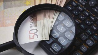 OOΣΑ: Μείωση της φορολογικής επιβάρυνσης των μισθών στην Ελλάδα το 2020