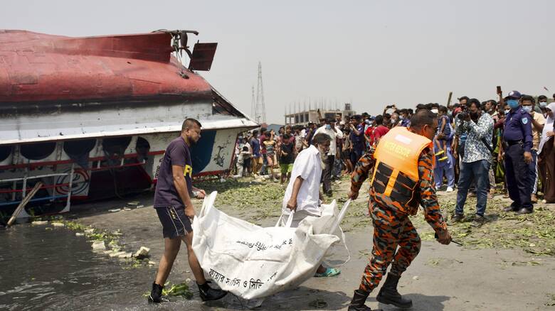 Μπανγκλαντές: Τουλάχιστον 26 νεκροί μετά την σύγκρουση πλοίων σε ποτάμι