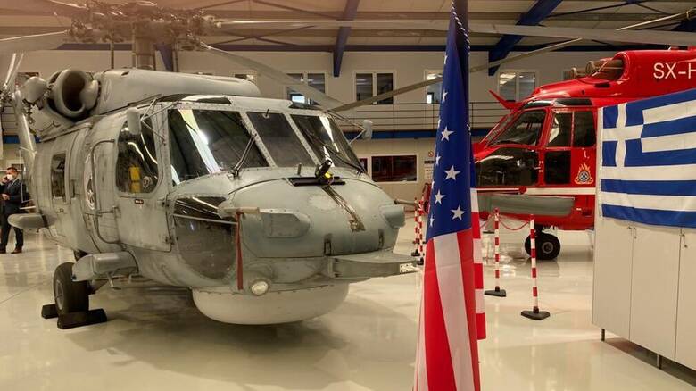 Πολεμικό Ναυτικό: Παραδόθηκε το πρώτο αναβαθμισμένο ελικόπτερο Aegean Hawk S-70