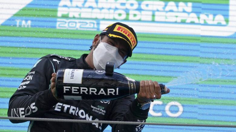 Formula 1: Την 99η νίκη του πανηγύρισε στη Βαρκελώνη ο Χάμιλτον