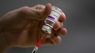 Κορωνοϊός – Πελώνη: Εξασφαλισμένες οι δεύτερες δόσεις όσων εμβολιάζονται με AstraZeneca