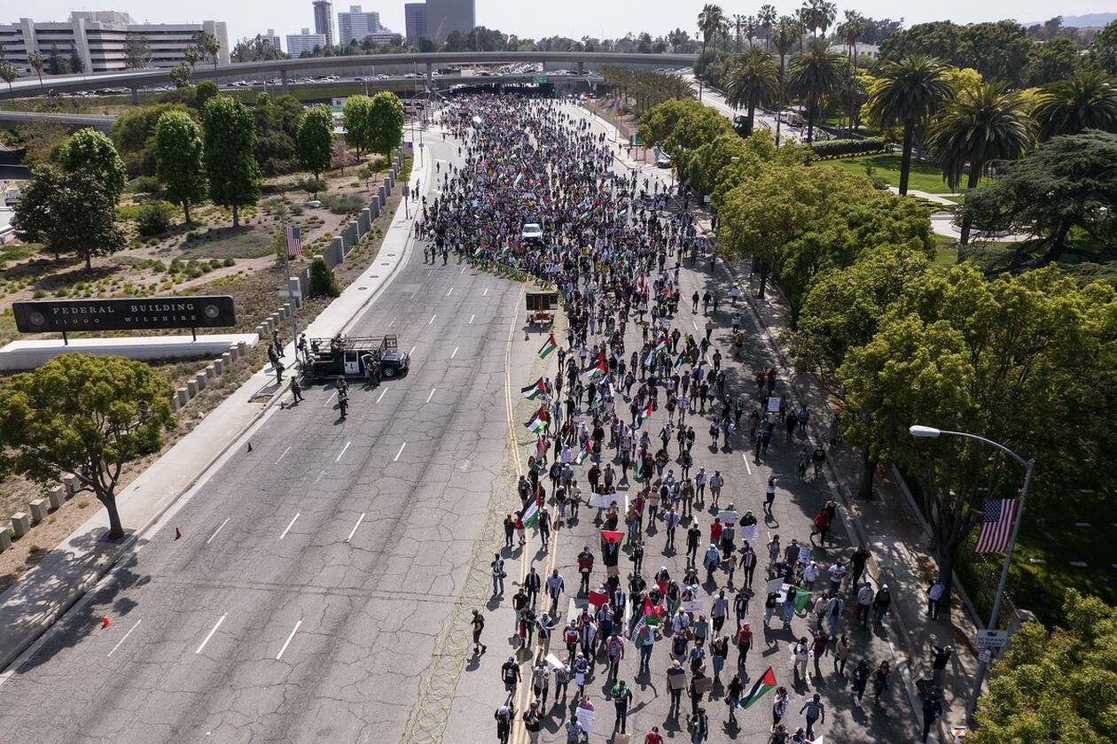 https://cdn.cnngreece.gr/media/news/2021/05/16/266059/photos/snapshot/diadilosi_los_angeles.jpg