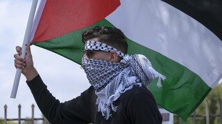 Σε αμηχανία ο Αραβικός κόσμος μετά την ανάφλεξη στο Παλαιστινιακό
