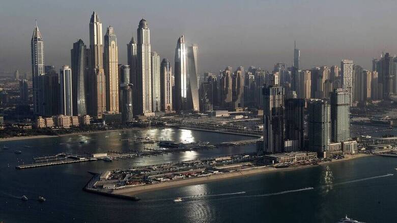 Κορωνοϊός: Το Ντουμπάι αίρει τους περιορισμούς για την πανδημία