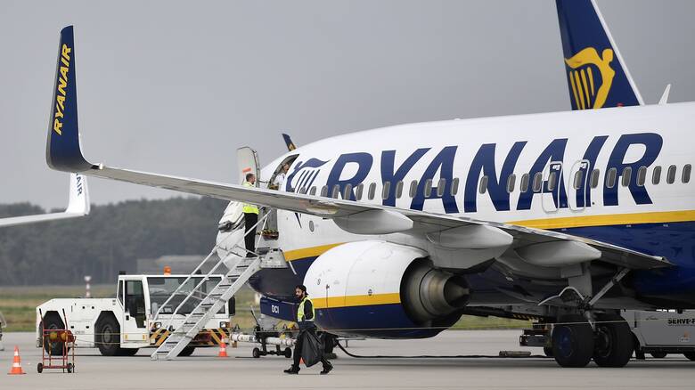 Πτήση Ryanair: Έλληνας επιβάτης περιγράφει το θρίλερ