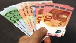 Αναδρομικά: Επιστροφές έως 10.296 ευρώ σε δικαιούχους Δημοσίου και απόστρατους