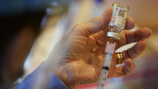 Εμβόλιο κορωνοϊός: Άνοιξε η πλατφόρμα των 18 και άνω - Όλες οι λεπτομέρειες