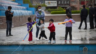 Αλλαγή πολιτικής στην Κίνα: Κάθε ζευγάρι μπορεί, πλέον, να αποκτήσει μέχρι τρία παιδιά