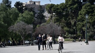 Έρευνα διαΝΕΟσις: «Τα χειρότερα περάσαν» - Τι λένε οι Έλληνες για την πανδημία