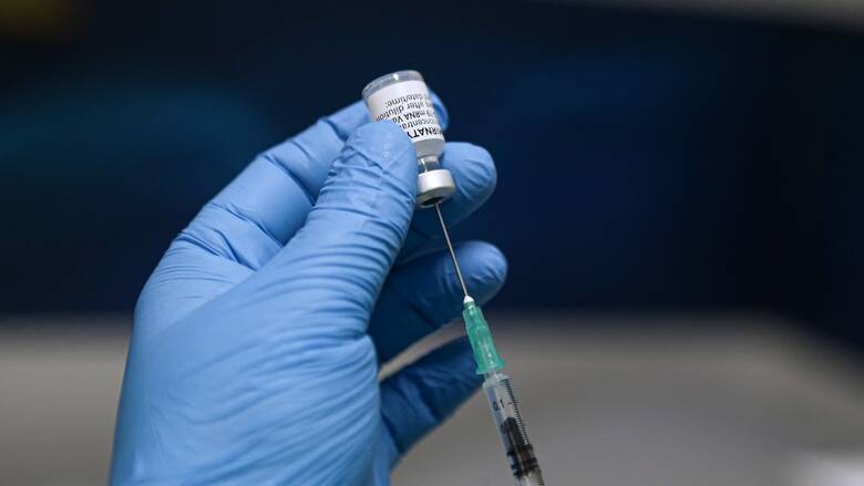 Προσπάθησε να κλέψει εμβόλια της Pfizer – Στον εισαγγελέα ένας 40χρονος