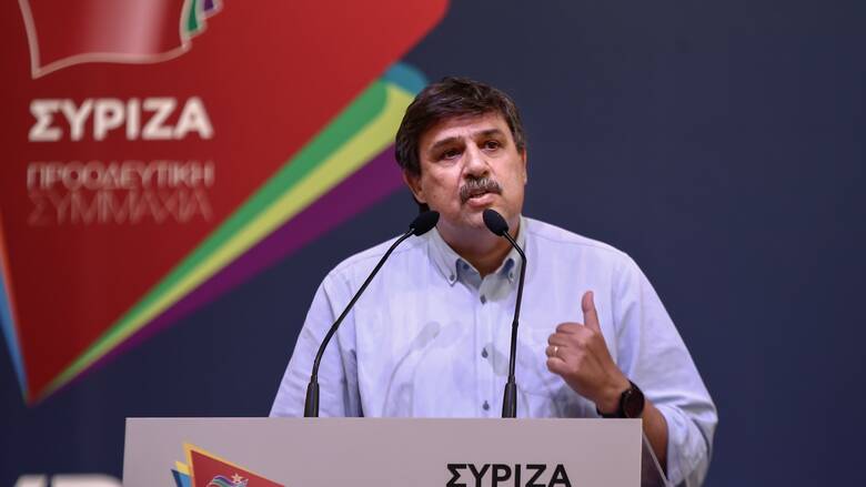 Ξανθός: Η κυβέρνηση επαναφέρει την ατζέντα της σταδιακής ιδιωτικοποίησης του ΕΣΥ