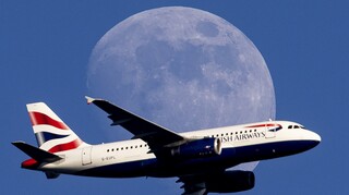 Kορωνοϊός- Αεροπορικές εταιρείες: Ζητούν άρση των ταξιδιωτικών περιορισμών μεταξύ Βρετανίας - ΗΠΑ
