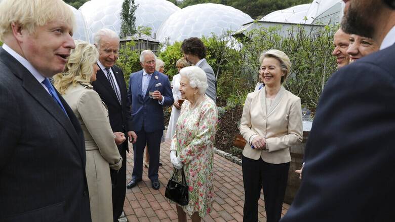 Βρετανία: Η βασίλισσα Ελισάβετ παρέθεσε δεξίωση στους ηγέτες της G7