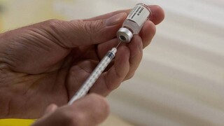 Λινού: Ανησυχώ για τους εμβολιασμούς γυναικών κάτω των 50 ετών με Johnson & Johnson