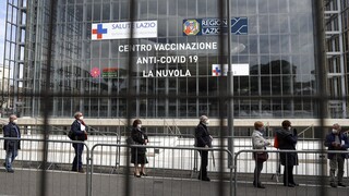 Ιταλία: Σύγχυση με το εμβόλιο της AstraZeneca