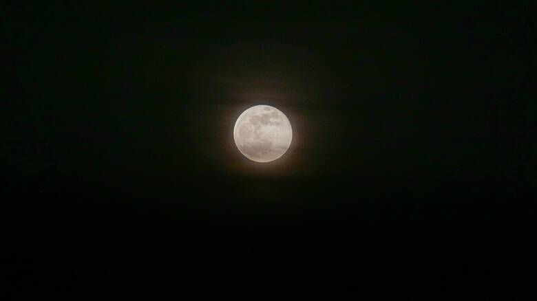 Υπερπανσέληνος: Αύριο το «Φεγγάρι της Φράουλας»