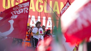 Ιταλία: Παράταση της προστασίας εργαζομένων έναντι απολύσεων ζητούν τα συνδικάτα