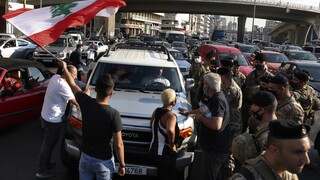 Λίβανος: Ταραχές μετά τη δραματική υποτίμηση του νομίσματος