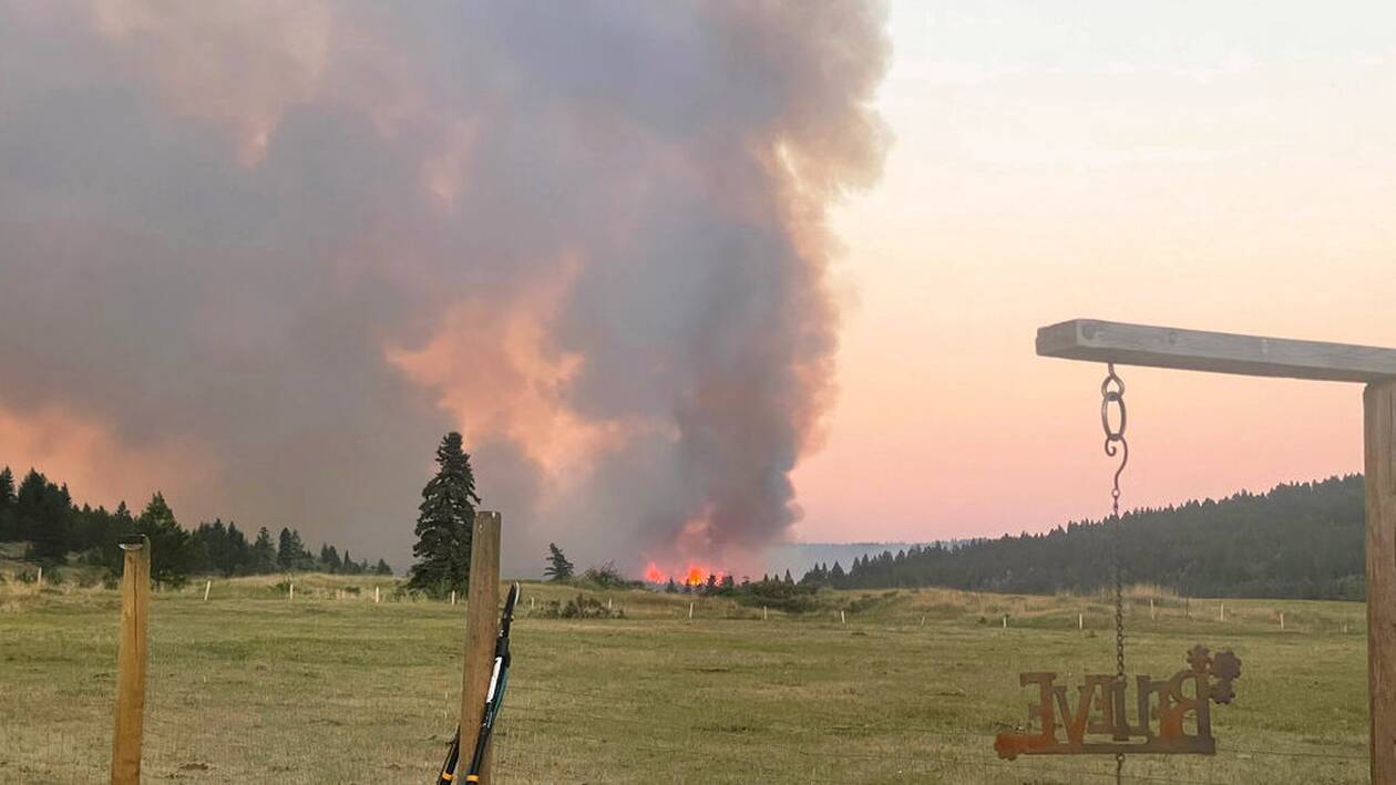 https://cdn.cnngreece.gr/media/news/2021/07/01/272415/photos/snapshot/canada-fire.jpg