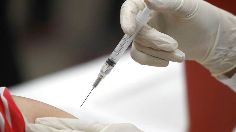 Εμβολιασμός: Η ανησυχία για την μετάλλαξη Δέλτα έφερε τον εμβολιασμό των εφήβων