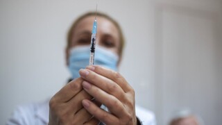 Εμβολιασμός: Υποχρεωτικότητα και κυρώσεις - Τι προβλέπει ο κυβερνητικός σχεδιασμός