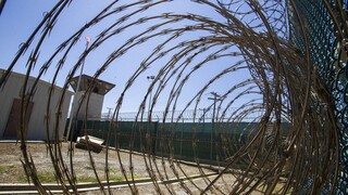 ΗΠΑ: Πρώτη μεταφορά κρατουμένου από το Γκουαντάναμο επί Μπάιντεν