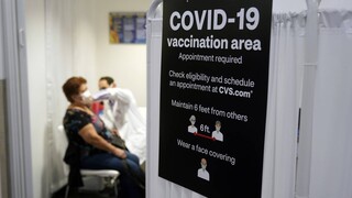 Κορωνοϊός - Κομισιόν: Πλήρως εμβολιασμένοι οι μισοί ενήλικοι ευρωπαίοι πολίτες