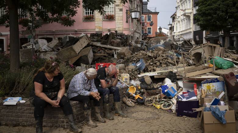 Γερμανία: Στους 180 οι νεκροί από τις πλημμύρες - Ακόμη 150 αγνοούμενοι και φόβος για νέα καταστροφή