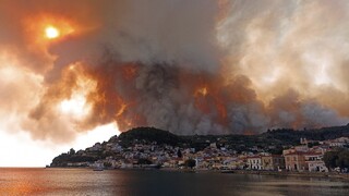 Φωτιές Εύβοια: Ανεξέλεγκτα μέτωπα και αναζωπυρώσεις παντού - Απειλούνται δεκάδες οικισμοί