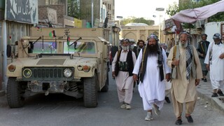 Αφγανιστάν: Στα χέρια των Ταλιμπάν και η δεύτερη μεγαλύτερη πόλη - Ανησυχία για την Καμπούλ