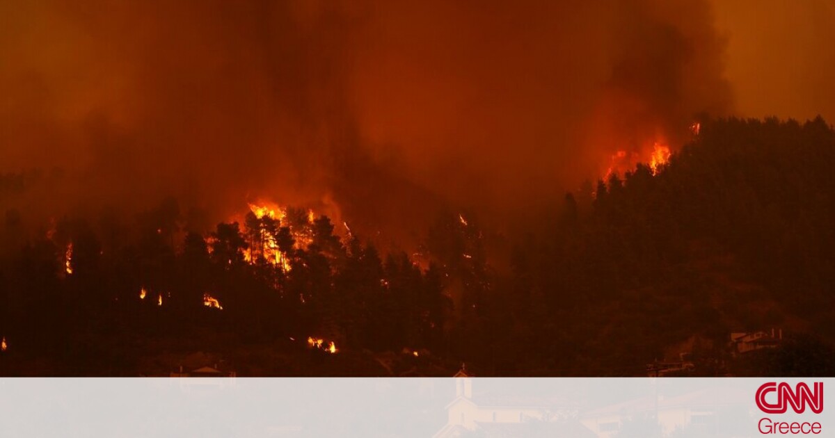 Φωτιές Εύβοια: Στις φλόγες σπίτια στο Πευκί και τις Γούβες – Κραυγή αγωνίας των κατοίκων