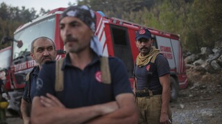 DW: Στόχος ο Ερντογάν για τις πυρκαγιές - Πού ρίχνει ο ίδιος τις ευθύνες