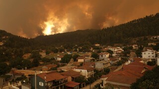Πυρκαγιά Εύβοια: Προσαγωγή ενός ατόμου ύποπτο για εμπρησμό στο Ασμήνιο
