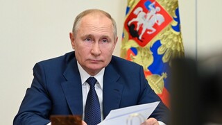 Ανησυχεί ο Πούτιν: Πρωτοφανείς οι φυσικές καταστροφές στην Ρωσία