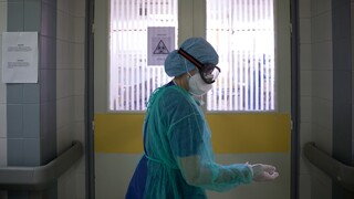 Κορωνοϊός - Διοικητής ΠΑΓΝΗ: Δεν έχουν εμβολιαστεί πλήρως όσοι νοσηλεύονται στη ΜΕΘ